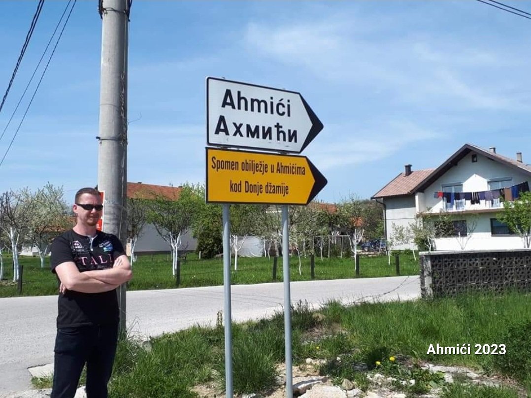 UNPF_Collection's tweet photo. Today, april 16th, we remember the Ahmici massacre.

On april 16th 1993, the HVO army committed genocide in the village of Ahmici and killed 116 Bosniaks in 48 hours of ashes and blood.
Most of the Bosniak homes were destroyed, including the two mosques.
Lest we forget... 😪 https://t.co/9letw2RZkR