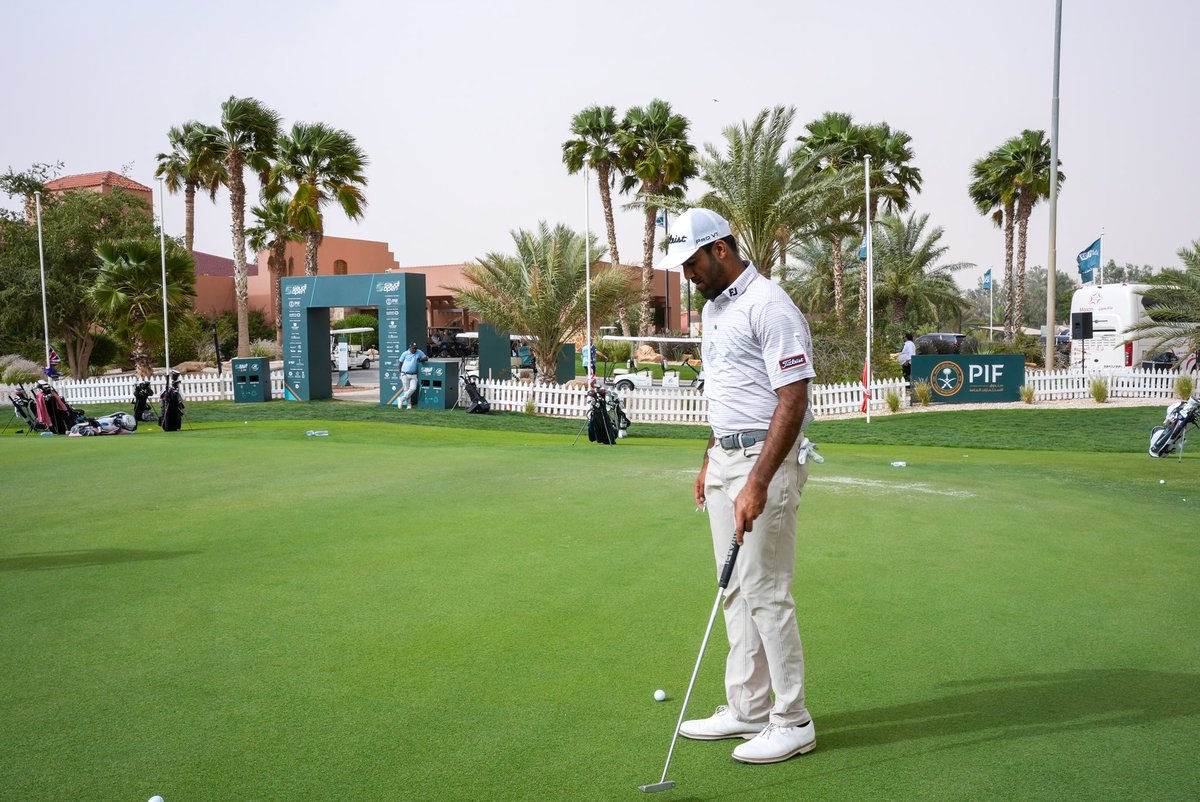 m5_mood's tweet photo. @sarah_wad3ani1 نادي الرياض للقولف ⛳️ https://t.co/PUdgG10Pis