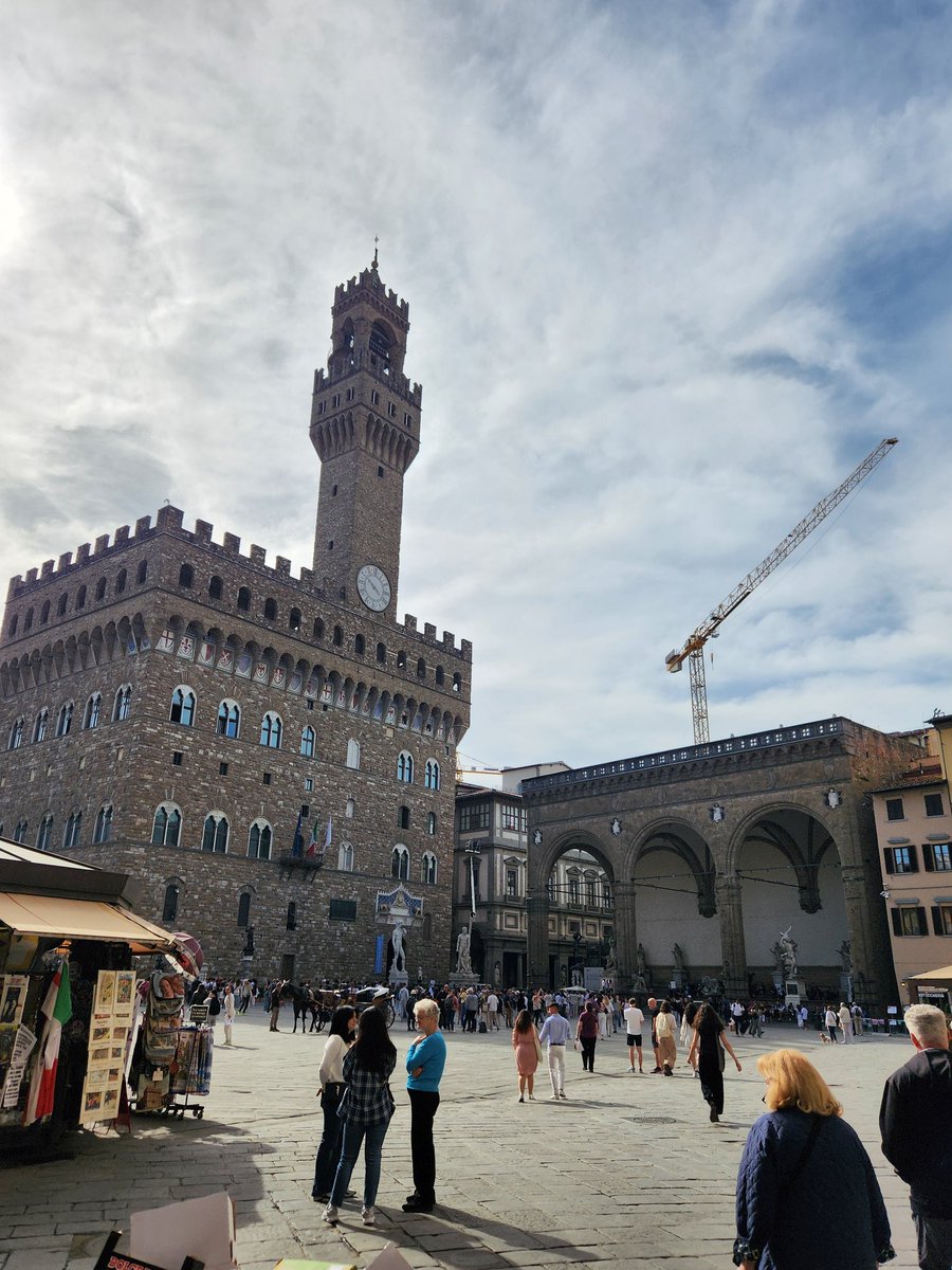lcisocsci's tweet photo. Histpry Trip Day 4: Florence https://t.co/LCQKLdllNB