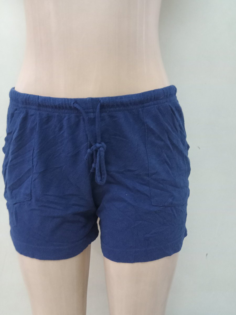 Medium sexy shorts ,biker shorts ,sweat shorts 

Each 150/-

From 3pcs at ksh 120

0789424180