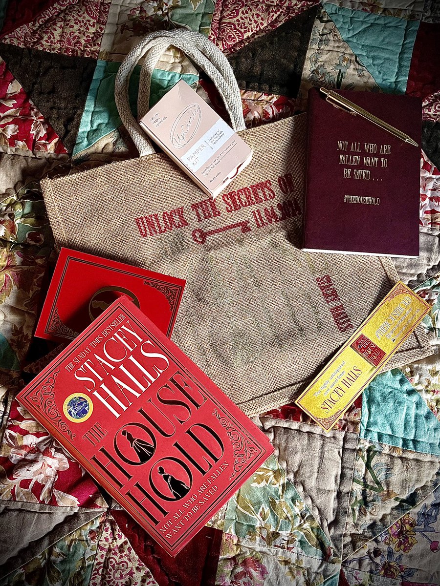 🎂 Thank you so much for everyone’s birthday wishes! 🎂
And a huge THANK YOU to those gorgeous people at @ZaffreBooks #ManillaPress for this beautiful goodie bag including a finished copy of #TheHousehold by @stacey_halls 
🎁 Best present, ever! 🎁 
#Bookmail #Gifted