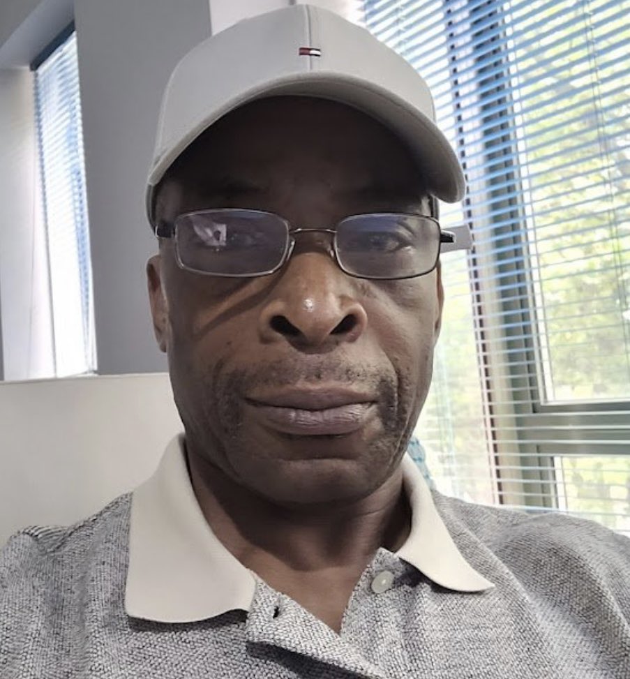 Founding member of Windrush Lives, Anthony Williams has died. Despite serving in the Armed Forces for 13 years, he was left destitute & forced to pull out his own teeth because of the Windrush scandal. He fought so he & others could get justice. RIP🙏🏾🕊️gofund.me/844d2383