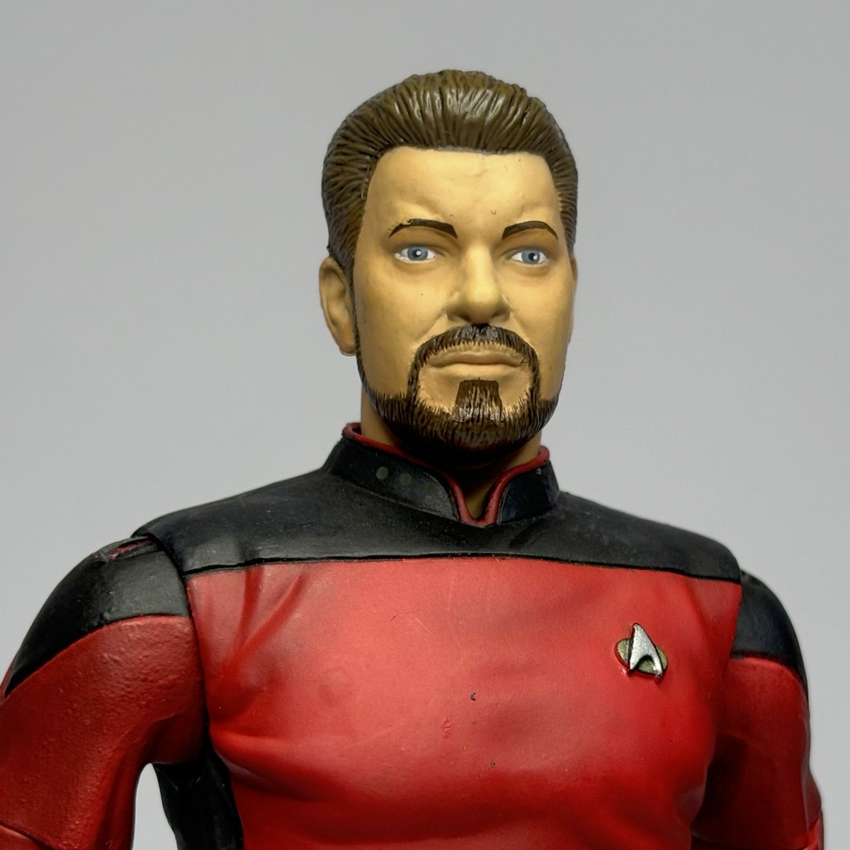 Comparing Rikers: Star Trek The Next Generation figures from Super 7 (2023) and Art Asylum (2006).  Gains in some areas and deficiencies in others.  What do you think?  #StarTrekTNG #startrektoys #actionfigure #jonathanfrakes #Riker #AllStarTrek