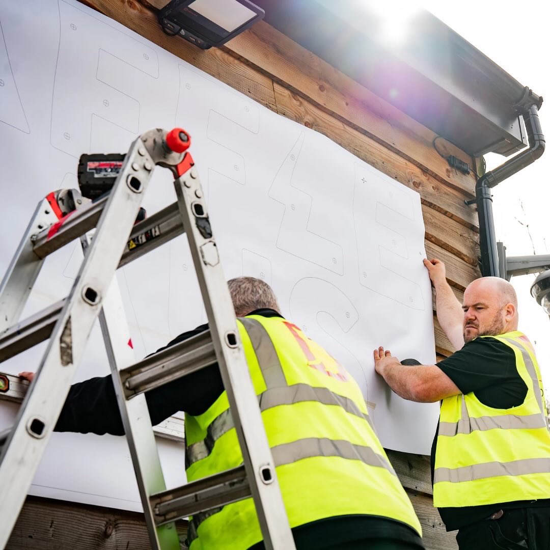 Dragon_Signs's tweet photo. We're thrilled with how Baffle Haus’ signage at 'The Cedars' turned out!🌟 

From the front signage to the neon cafe counter and fuel station lightbox, it's all about grabbing people’s attention👀 

Thanks to @AndySalts for capturing these great snaps📸 https://t.co/meWJQDBoNx