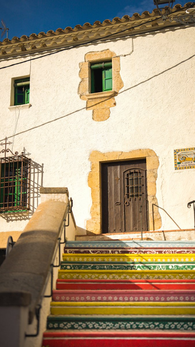 Són les escales més buscades del centre històric de Begur, 🔝 s'han convertit en un 'iconic place'.

#begur #beguresautentic #visitbegur #visitemporda #incostabrava #viueldoble #livetwice #CostaBrava #catalunyaexperience #ilovecostabrava  #vilesflorides #empordaturisme