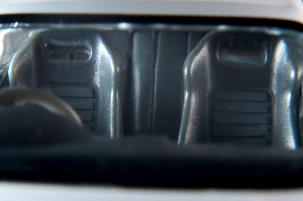 tomica_TLV's tweet photo. LV-N308c 日産 スカイライン GT-R V-spec N1（白）95年式
N1レース出場ベース車として設定されたグレードV-spec N1を再現！
1/64スケールで2024年9月発売予定です！
https://t.co/f2ZMll8DmA
 #トミカリミテッドヴィンテージ https://t.co/Q3iMifH8mJ