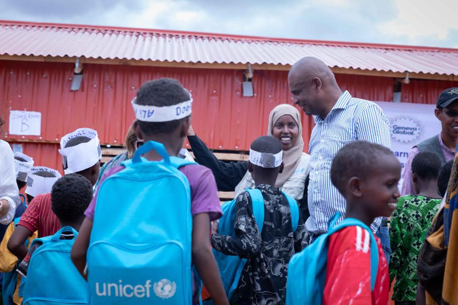 From being a volunteer to @UNICEF Country Representative in Ethiopia 🇪🇹 : 'Everyone should volunteer and try it at least once. Even if they don't want to pursue a career in development or humanitarian work, it will still have an everlasting impact.' unv.org/Success-storie…