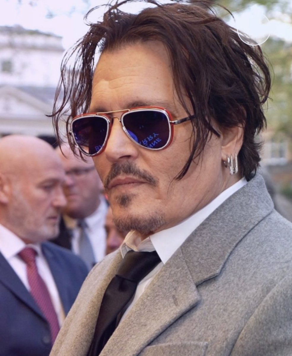 will never get over how fine Johnny Depp looks today 😮‍💨🔥