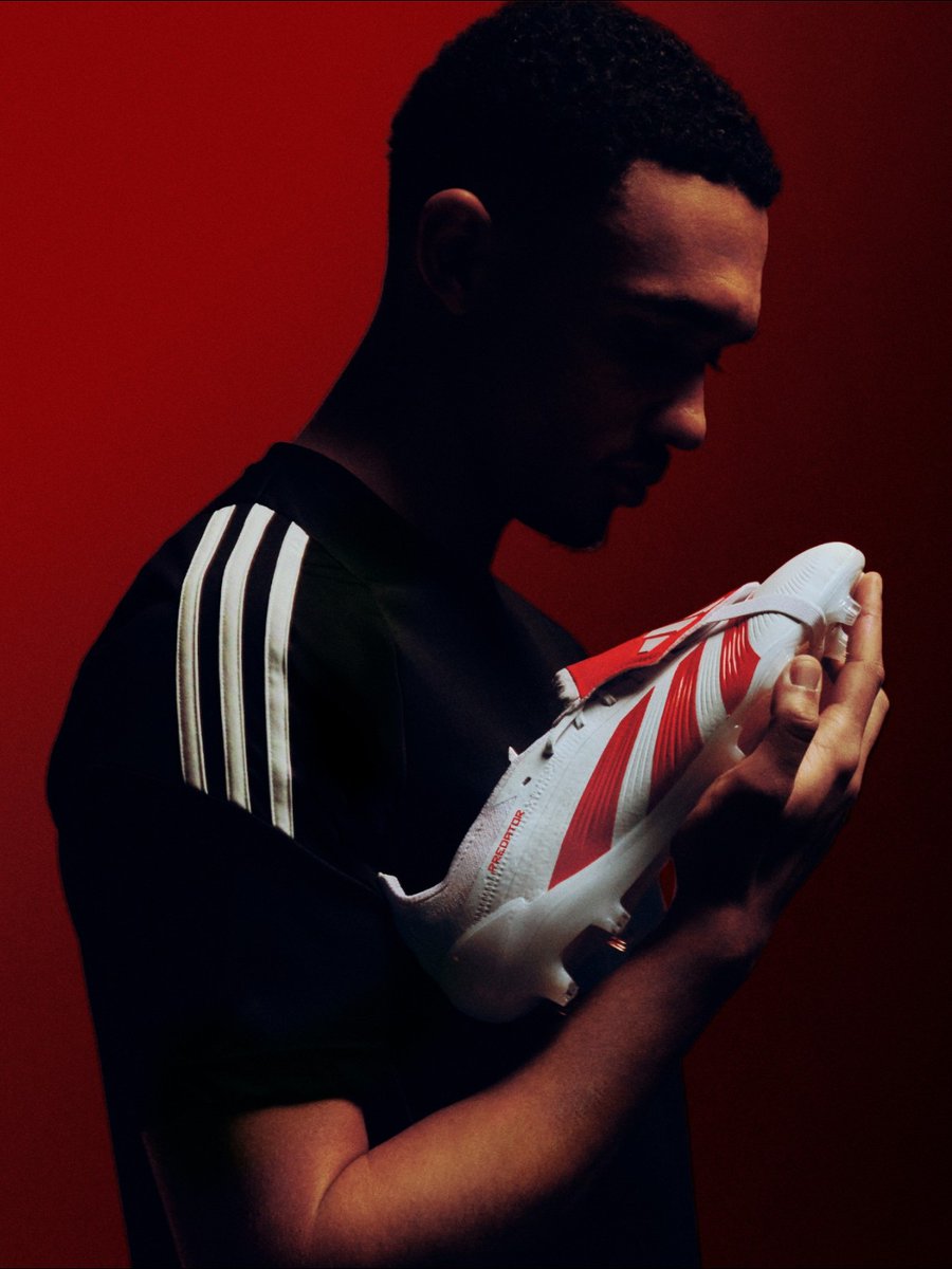 🚨 Sign Up Here 👉 brnw.ch/trentpredator This adidas PureStrike colourway 😍 Trent Alexander Arnold has his signature boot dropping in The World's Largest Bootroom 🔥 Sign up to be in with a chance of getting your pair ⚡ Limited numbers only 🛒