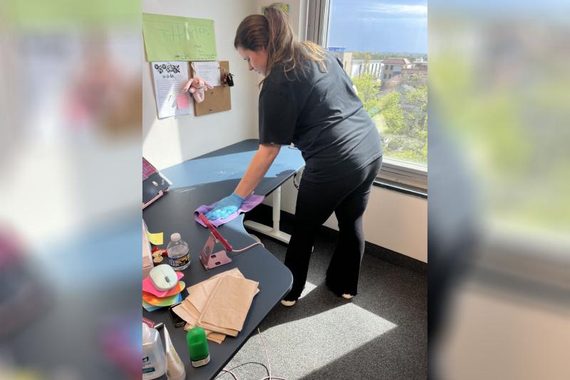 Tips from a pro on getting a jump on spring cleaning: wtop.com/lifestyle/2024…

📍 Find Us @WestcleanUK: linktr.ee/westcleanuk

#cleaningservices #facilitiesmanagement #propertymanager #commercialcleaning #property #housingmarket #professionalcleaning