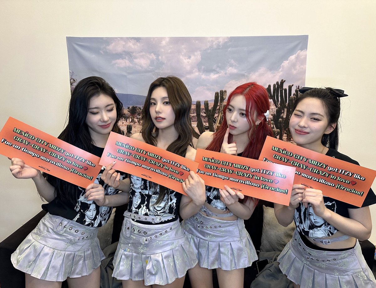 ITZYofficial's tweet photo. ITZY 2ND WORLD TOUR <BORN TO BE> in #MEXICOCITY

Vamos Mexico!! Muchas gracias por una noche increíble❤

#ITZY #MIDZY @ITZYofficial
#ITZY_BORNTOBE 
#ITZY_WORLD_TOUR https://t.co/rusz7v3O3g