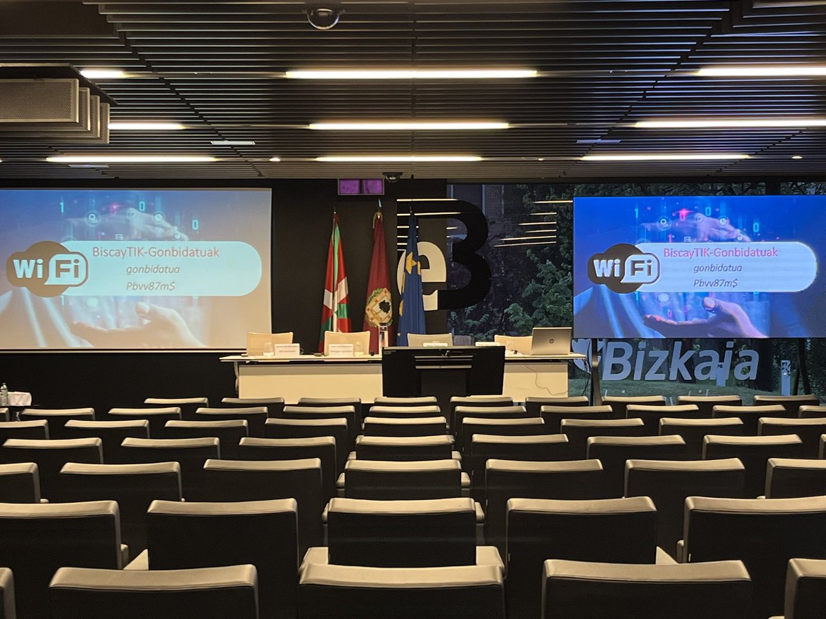 InKomunikazioa's tweet photo. Toki administrazioari eta datuen babesari buruzko VIII. Jardunaldi irekiaren streaming ekoizten ari gara.
Datuak Babesteko Euskal Agintaritzak, BiscayTIKekin eta Bizkaiko Abokatuen Elkargoarekin batera, antolatu du saioa Getxoko BiscayTIKen egoitzan.
#komunikazioa #inkomunikazioa https://t.co/fHRcQAcvY1
