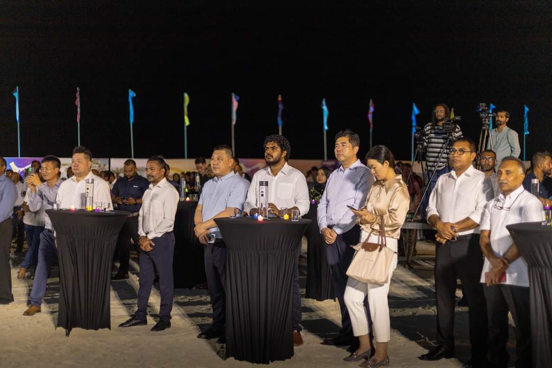 ahu3132's tweet photo. Rayyithun beynumee Addu ge project thah hinguaah ehbaarulun dheyne Candidate ah! https://t.co/QOqm3rk6XW