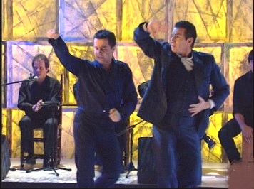 ArchivoCanalSur's tweet image. #16deAbril 1951 Nace el #bailaor José Antonio Ruiz, director de la Compañía Andaluza de Danza 1997-2004.  Recordamos a José Antonio y Javier Barón #hace25años con #soleá por bulerías en @canalsur 1999 youtu.be/gwR_1eriBgY #Flamenco @CADFlamenco @Danzapuntoes @flamencoradio