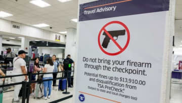米空港保安検査で発見の銃、３カ月で１５０３丁　９３％は実弾装填 news.traicy.com/posts/20240416…