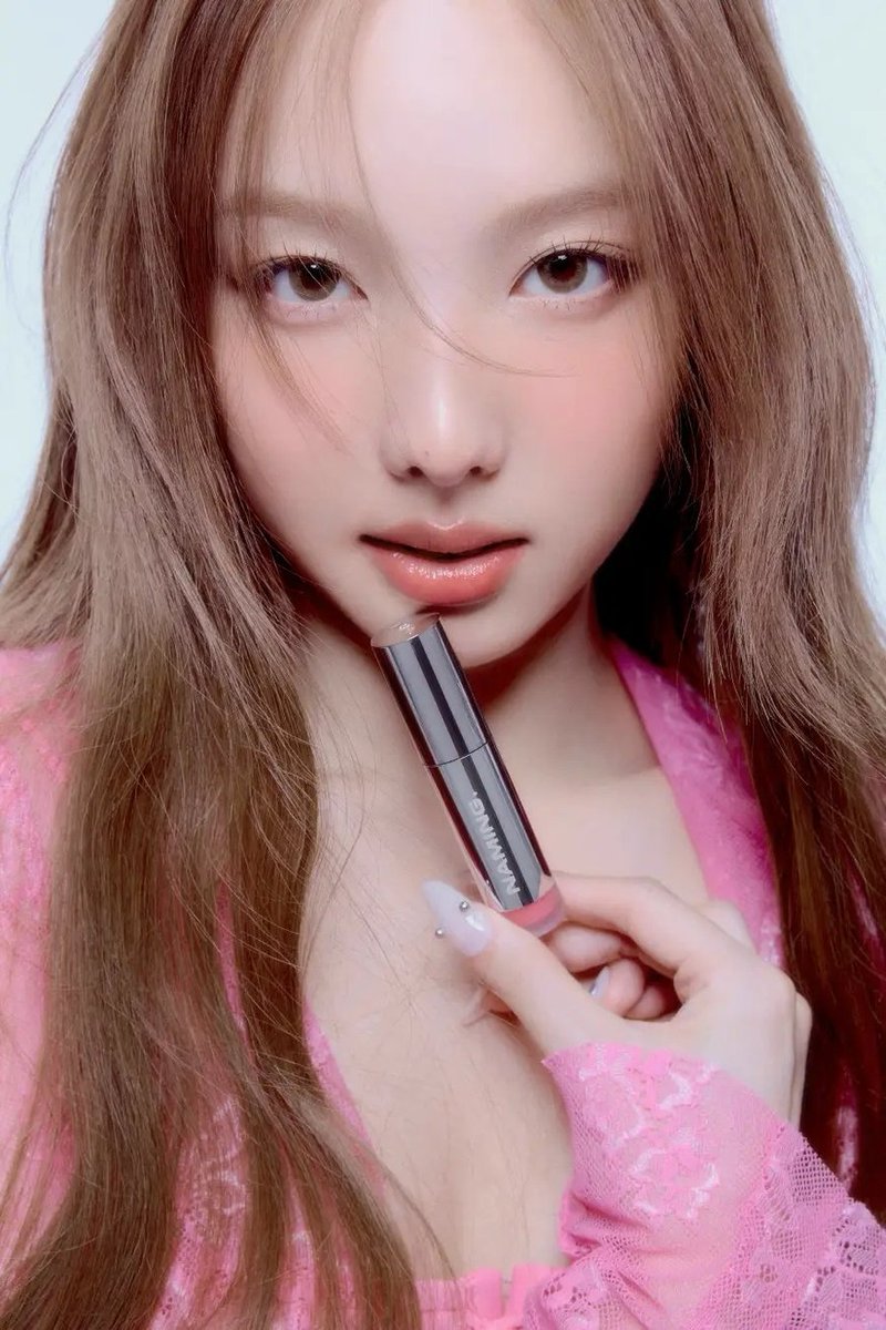 🚨 #NAYEON is reportedly singing a commercial song for Korean cosmetic brand, Naming! 🩵