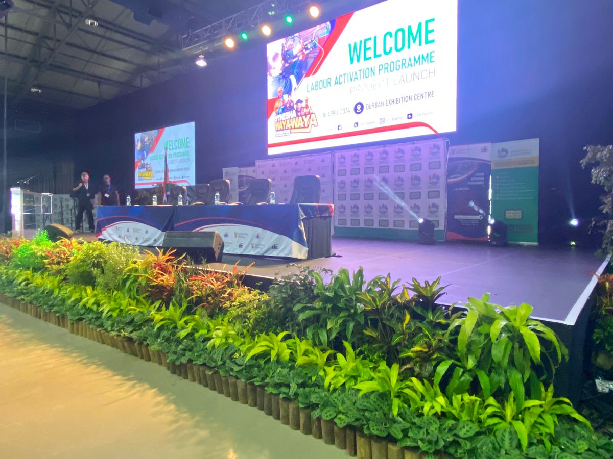 deptoflabour's tweet photo. 📸Minister @NxesiThulas, just arrived today, 16 April 2024 at the Durban Exhibition Centre, KZN to Launch the #LabourActivationProgramme.it’s all systems GO. #WorkingForYou #PES #UIF https://t.co/T95xm28iCT