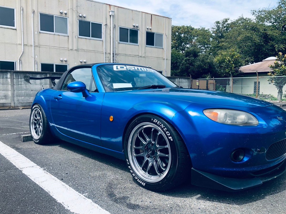CosmisJPN's tweet photo. NCロードスター ✖︎ CosmisRacing
wheel: xt206R ガンメタ
ロードスターにcosmisは
最高の組み合わせ🫶
まだ履いてる人も少ないので
今なら目立つチャンスのはず💪
#マツダ #MAZDA #ロードスター
#cosmis #CosmisRacing #車好き https://t.co/875MdtXWtc