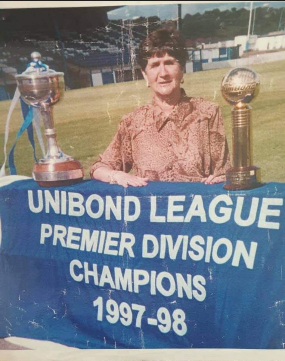 julecooks's tweet photo. Happy 87th Birthday  Margaret have a wonderful day  travelling on @BluebirdsST  bus to Crawley to watch your Beloved  @BarrowAFC  hope the 3 points will be coming back to Cumbria #playoffpush https://t.co/1G6zKfbY2L