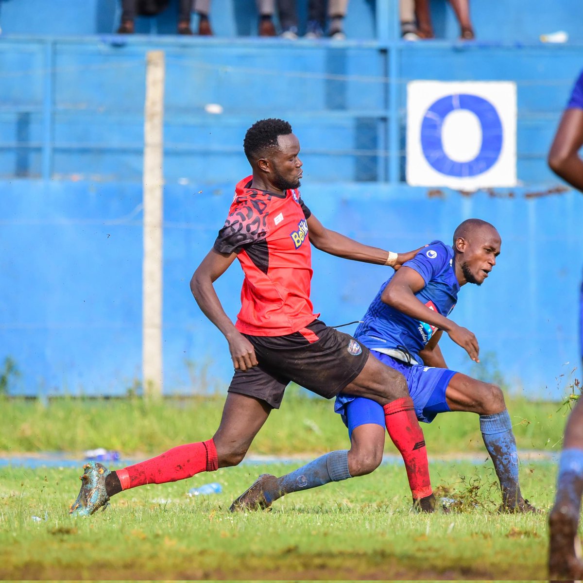 AFCLeopards's tweet photo. @KenOwino18 👊👊👊
#Betika #IngweAt60 #OursForever https://t.co/L4WE2WgZMf
