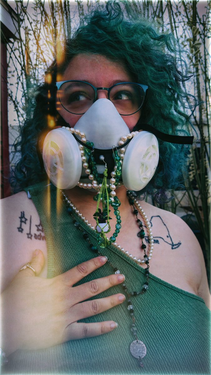 New profile pic! Not sure if Void or Supernova took this one originally but neither of them are on Twitter so!!! #Masks4All #MaskUp #WearAMask #StillMasking #ResusableMask #MaskedFashion #PlagueOutfit