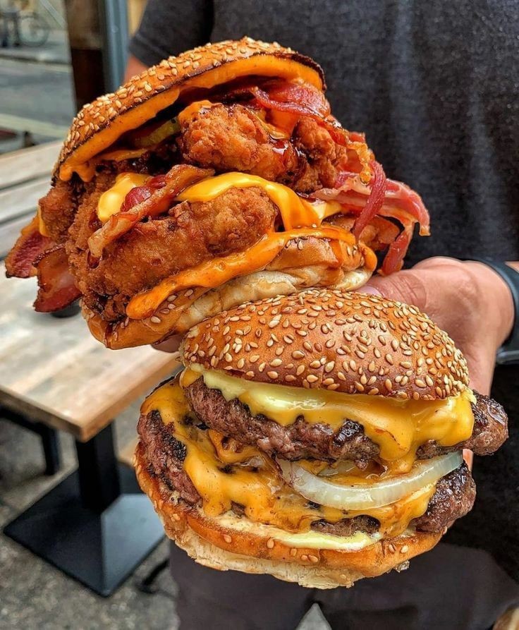 Alinabibi323's tweet photo. What's your favorite😍
Burger or fries?
#MerciEncoreRDC #cryptocrash #BitcoinHalving #HareemShah #HARUTO_X_RIMOWA #foodlover https://t.co/e1qNYEeKdC