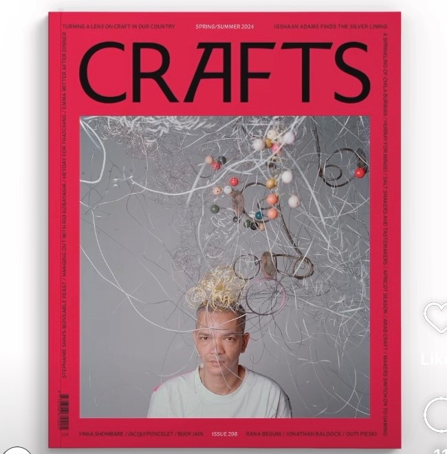The Spring/Summer issue of Crafts magazine @CraftsCouncilUK celebrates creativity as the very essence of life, including a review of the #ArtWithoutHeroes book edited by William Morris Gallery's Roisin Inglesby. By Liliana Morais. craftscouncil.org.uk/crafts/crafts-…