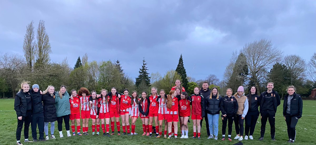 🔴⚪ Sunday afternoon - safety secured! 🔴⚪ Monday night - supporting our U15s. Great to see First Team management and players inspiring our juniors in their 1-0 win at Bustlehome! #Glassgirls #StourFamily 🔴⚪