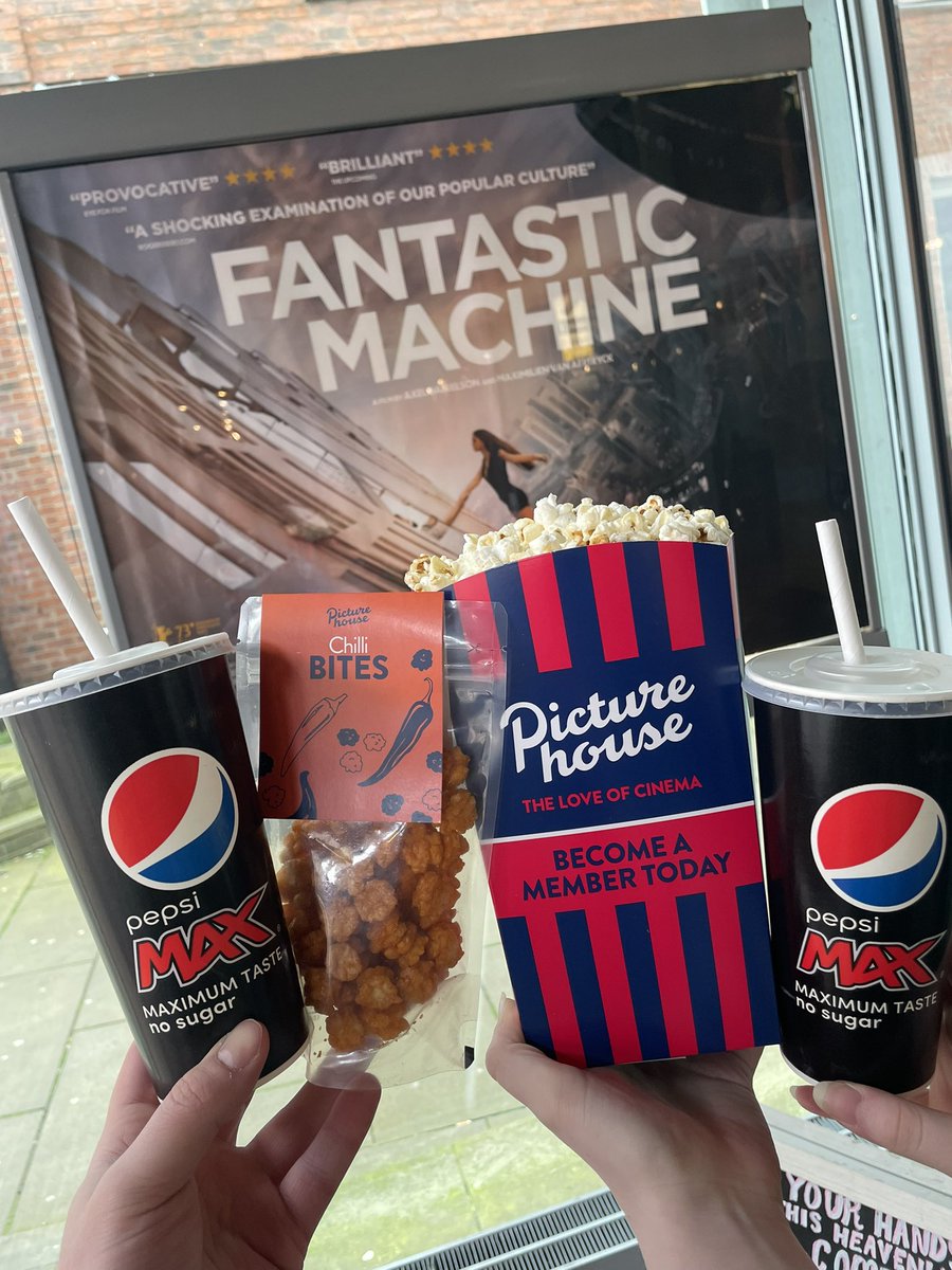 From Fantastic Deals to Fantastic Machine we’ve got it all City Screen! Don’t miss @PicEntFilms latest FANTASTIC MACHINE coming this Friday. And while you’re here why not grab our new Sharer Combo a large Popcorn, 2 regular drinks and a snack 🍿+🥤+🥤+🍬=♥️