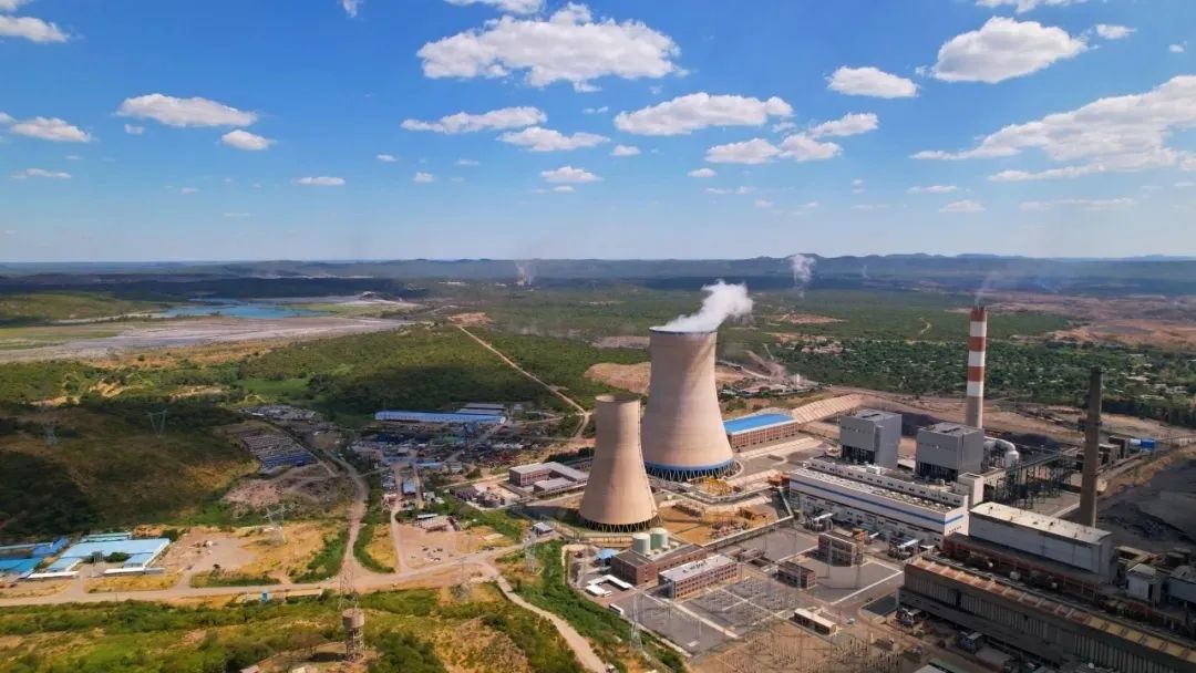 The electricity generation of the Hwange Power Station in 2024 has been increasing month by month, reaching 459 M kWh, 462 M kWh, and 493 M kWh respectively in January, February, and March. This marks a historic high in monthly electricity generation since commercial operation.