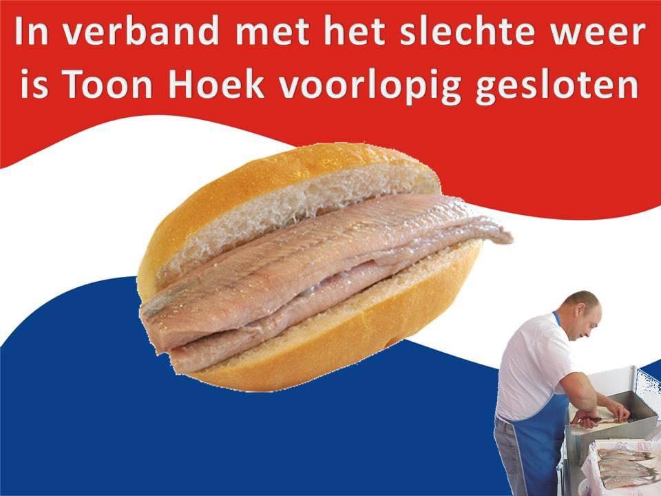 Logisch, anders vliegt je haring weg!
Goedemorgen ☕️ Pendrecht

#Pendrecht