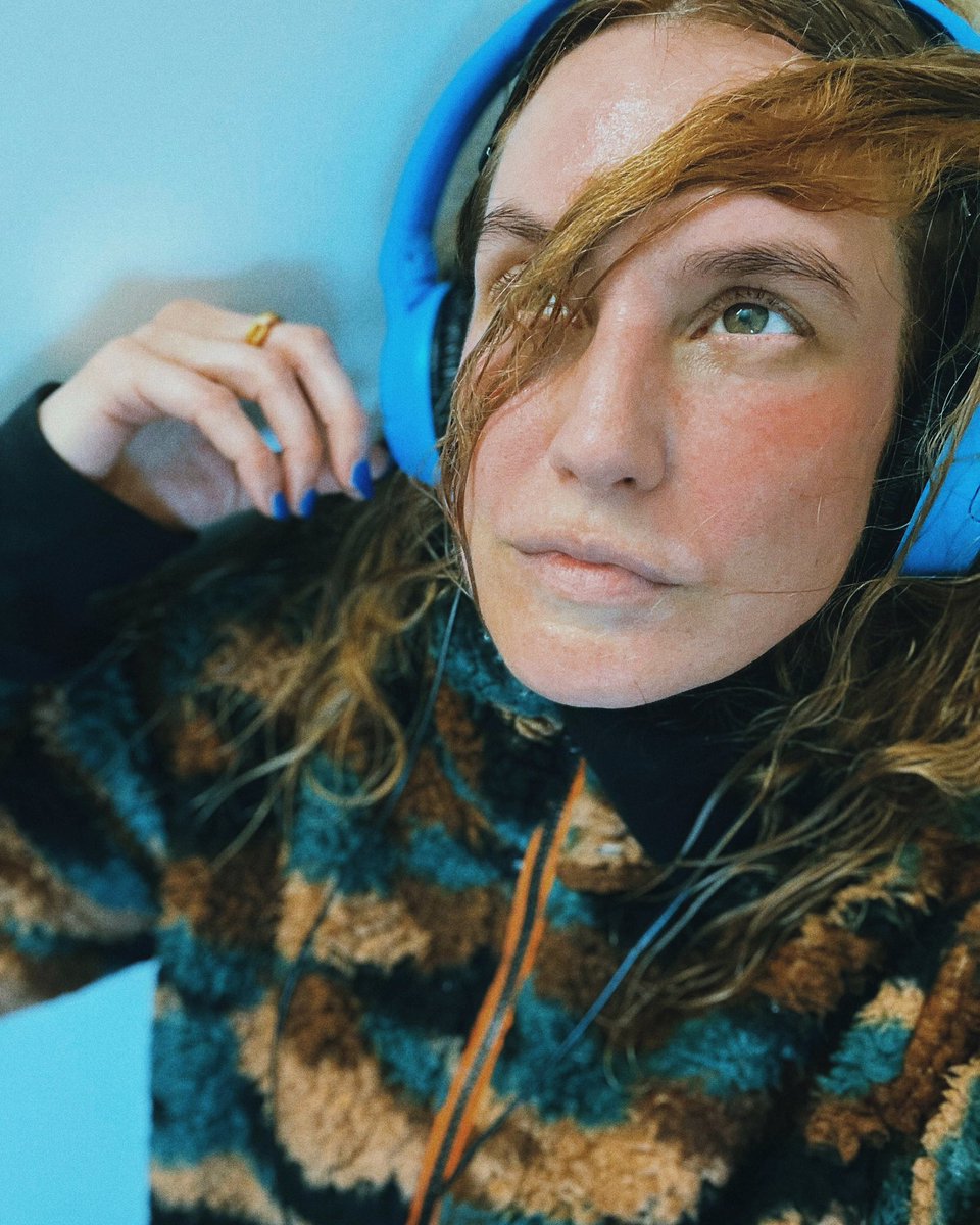 MirijamJeremic's tweet image. Running through the rain is almost like swimming.
My prep for the upcoming filmshooting „ Sirenen“ on Friday! There will be a lot of water!💦 ~
#runningintherain #neverstoprunning #runforyourlife #iamarunner #rain #pouringtears #fromsky #prep #sirenen