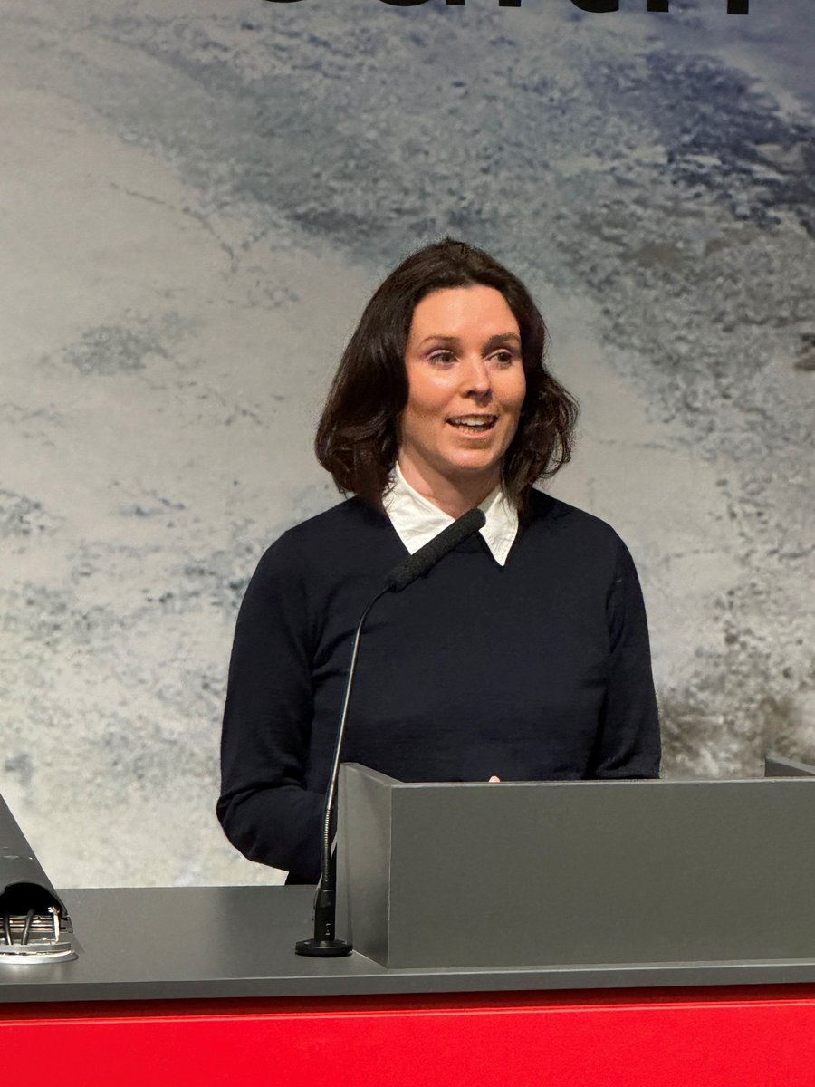 Prof Jan Sorensen, <a href="/RCSI_Irl/">RCSI</a> and Caitriona Walsh, @NovartisIreland delivering the opening remarks at the National Healthcare Outcomes Conference exploring Improving Health Outcomes through AI.

#NHOC24 #AI #healthcareoutcomes
