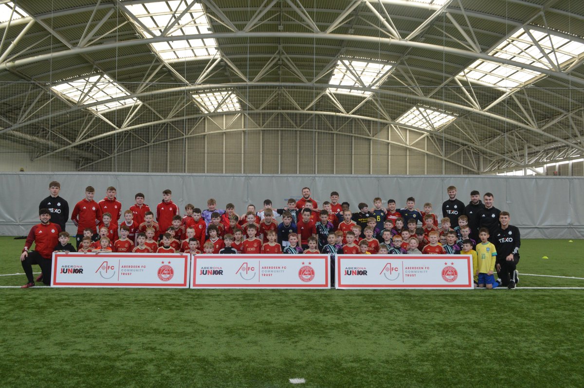 Thank you to everyone who attended #AFCCTEasterCoaching 🔴 Leighton Clarkson and Nicky Devlin visited the camp last week answering questions from the young people ⚽ Thank you Leighton and Nicky! 😁