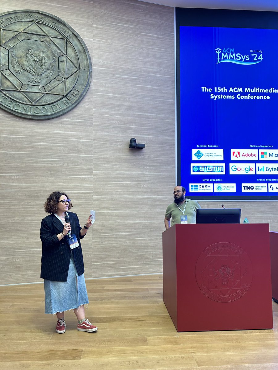 #MMSys2024 Session 3 on Adaptive Video Streaming chaired by <a href="/SilviaRossi24/">Silvia Rossi</a> has just started!

<a href="/TheOfficialACM/">Association for Computing Machinery</a> <a href="/sigmm/">ACM SIGMM</a>