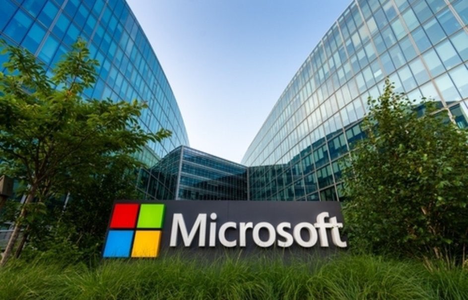 Microsoft'tan, BAE merkez li yapay zeka firmasına 1,5 milyar dolar yatırım inbusiness.com.tr/dunya/2024/04/…