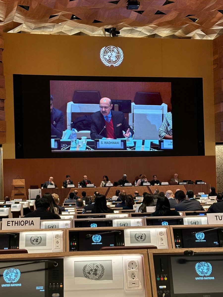 „All of AI apps mean very little if you don’t have the right data and people infrastructure as well as data governance frameworks.“ @Sunil Wadhwani, co-founder of Wadhwani Institute for Artificial Intelligence during @UNCTAD #CSTD27