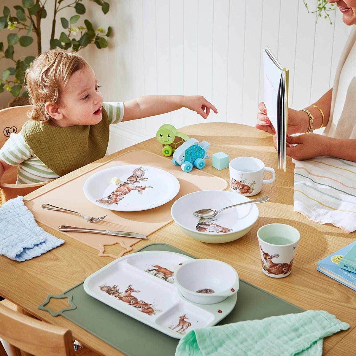 MorrabStudio's tweet image. Introducing the lovely new children's range 'Little Wren' by #WrendaleDesigns. Cute animal melamine tableware, a charming stainless steel cutlery set and a sweet china money box. 😊🐣
You can find this new collection in store and on our website here:
morrabstudio.co.uk/c/1582/Wrendal…