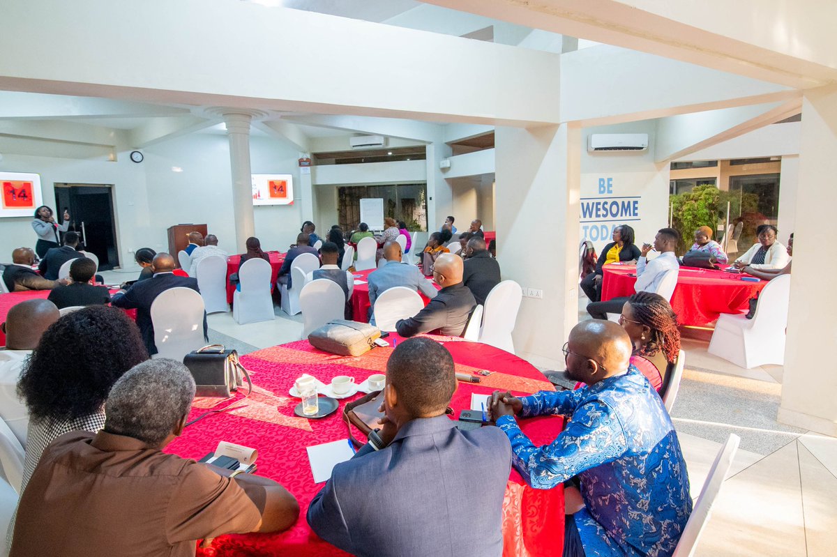 bni_ug51378's tweet photo. BNI LT handover https://t.co/IV6xZlvY2d