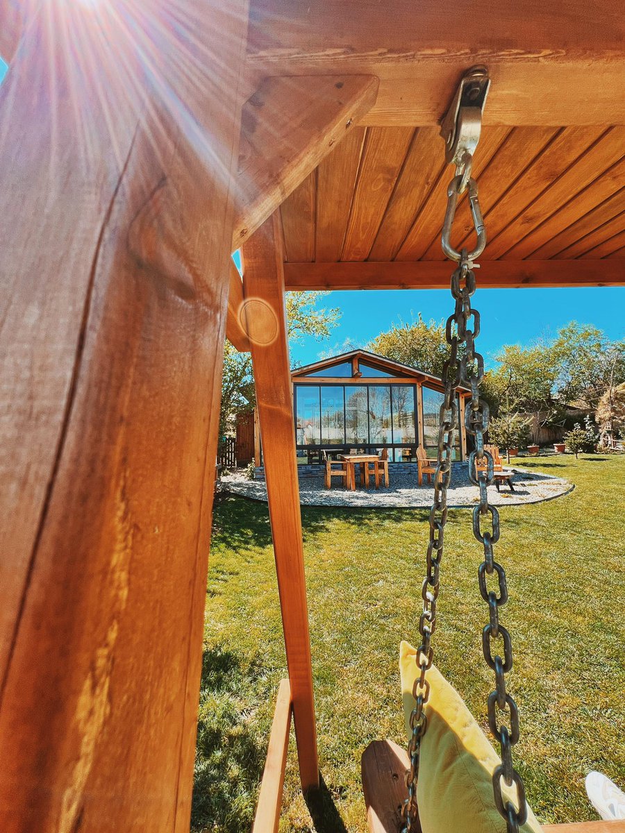 boluwild's tweet photo. Bolu’nun büyüleyici doğası, ilkbaharın gelmesiyle daha da canlanıyor! Göllerin berrak suları, rengarenk çiçekler ve tertemiz havasıyla Bolu, ilkbaharda keşfedilmeyi bekliyor.

WhatsApp İletişim ve Rezervasyon İçin:
☎️ (0374) 212 22 00
📲 (0540) 212 22 00 https://t.co/EyZclEtmdU