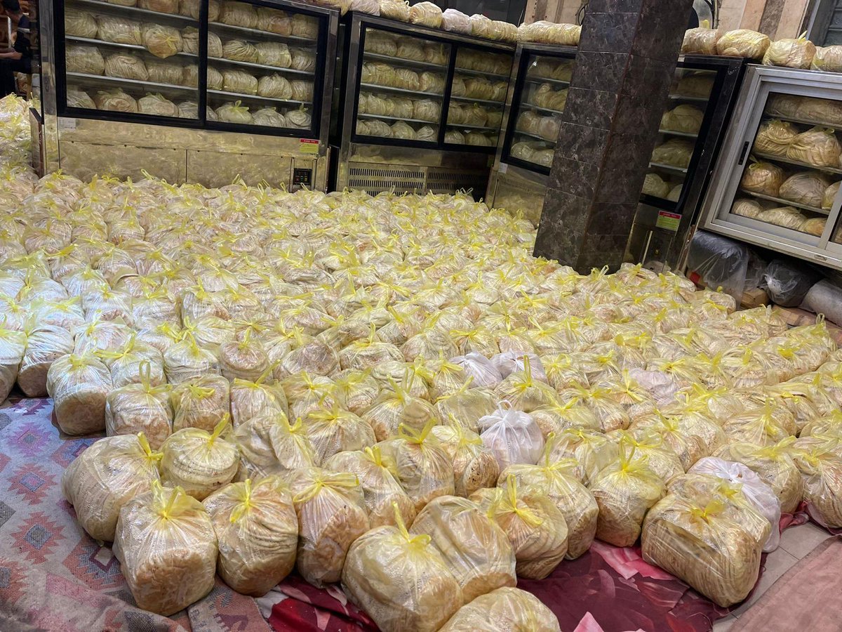 Humanitarian efforts for northern Gaza: Update (Apr. 16) 🚚126 aid trucks coordinated to northern Gaza overnight. 🥖2 bakeries are operational in northern Gaza following coordination, supplying over 800,000 pita breads for the local population.