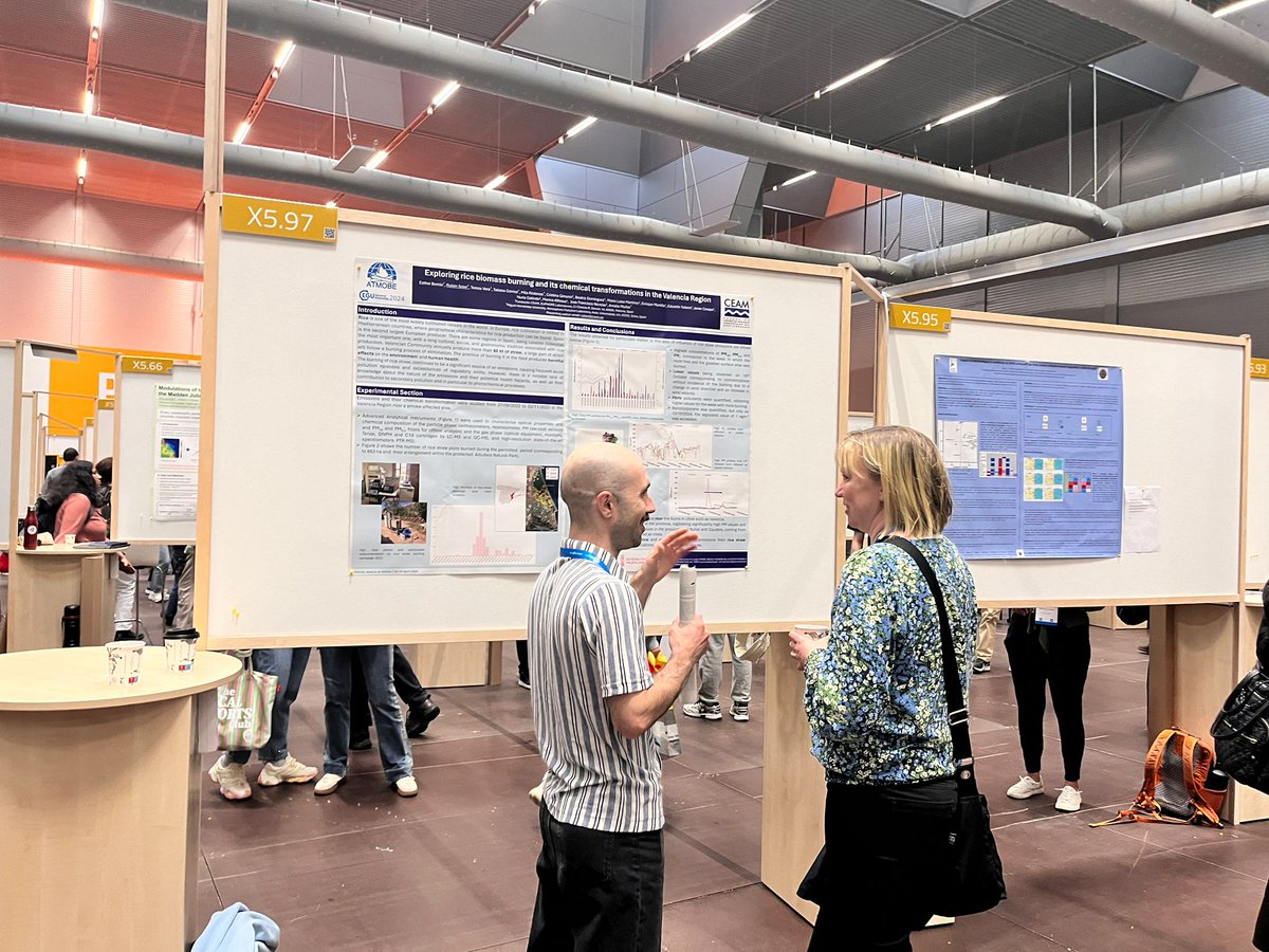 Ruben Soler has presented some preliminary results of the #ATMOBE project on raw burning in rice fields near Valencia #EGU24 🔥🌾