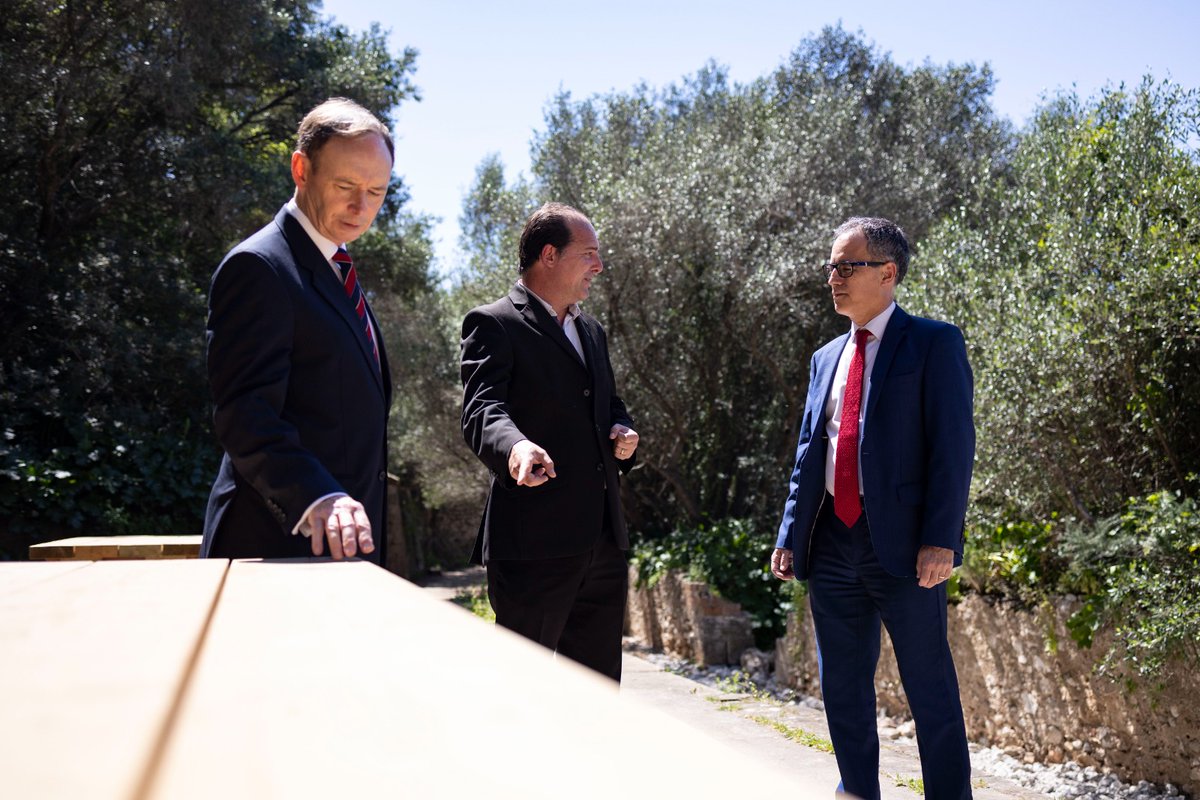 HE the Governor Vice Admiral Sir David Steel reviewed the progress of the works at the Northern Defences compared to his first visit there some years back. He was accompanied by Deputy Chief Minister Dr Joseph Garcia and project director Carl Viagas