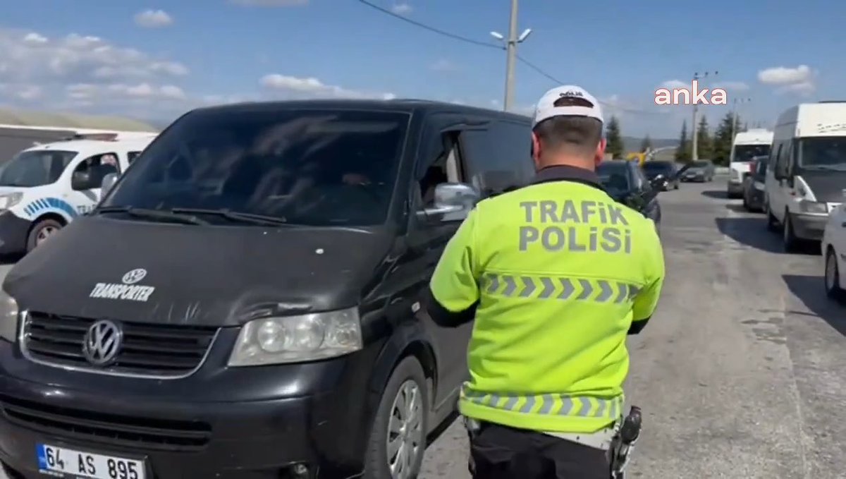 📌İçişleri Bakanı Ali Yerlikaya, 9 günlük bayram tatili boyunca yurt genelinde meydana gelen trafik kazalarında toplam 75 kişinin öldüğünü, 10 bin 810 kişinin yaralandığını bildirdi.