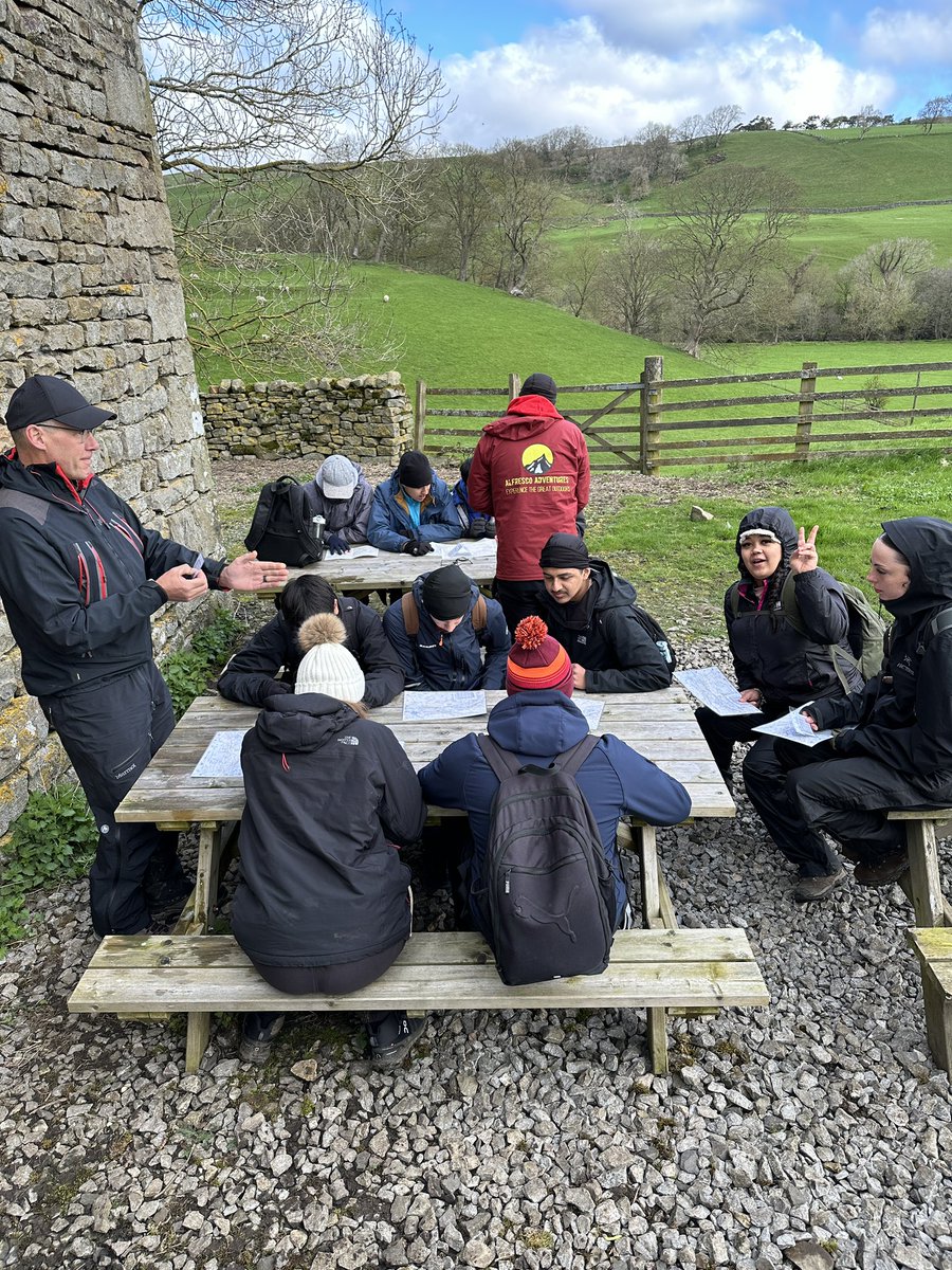 DofEWNAT's tweet photo. 2024 Springwood Gold Training &amp; practice underway! - cold, wet &amp;windy but morale high! https://t.co/DscGdZNyLq