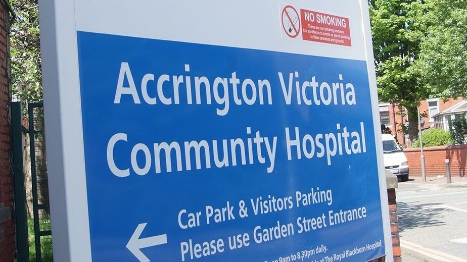 Our Minor Injuries Unit at Accrington Victoria Community Hospital is here if you're suffering from problems such as suspected fractures, cuts, minor eye problems, burns, scalds and sprains. A visit here could help you get seen more quickly compared to the Emergency Department 🏥