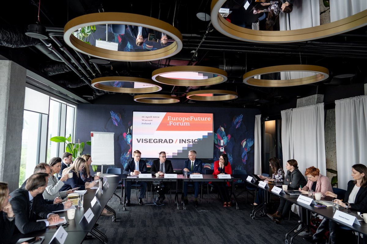 We are in Warsaw, conducting our special Europe Future Forum 2024 - a gathering of partners who share the vision of an enlarged Europe. 

Hosting MFA Undersecretary of State Jakub Wiśniewski, @MSimeonova11 (<a href="/ecfr/">ECFR</a>), <a href="/mprochwicz/">Marta Prochwicz-Jazowska 🇵🇱 🇪🇺</a> (<a href="/gmfus/">German Marshall Fund</a>), <a href="/BeataJaczewska/">Beata Jaczewska</a> (<a href="/MSZ_RP/">Ministerstwo Spraw Zagranicznych RP 🇵🇱</a>), diplomats, NGOs