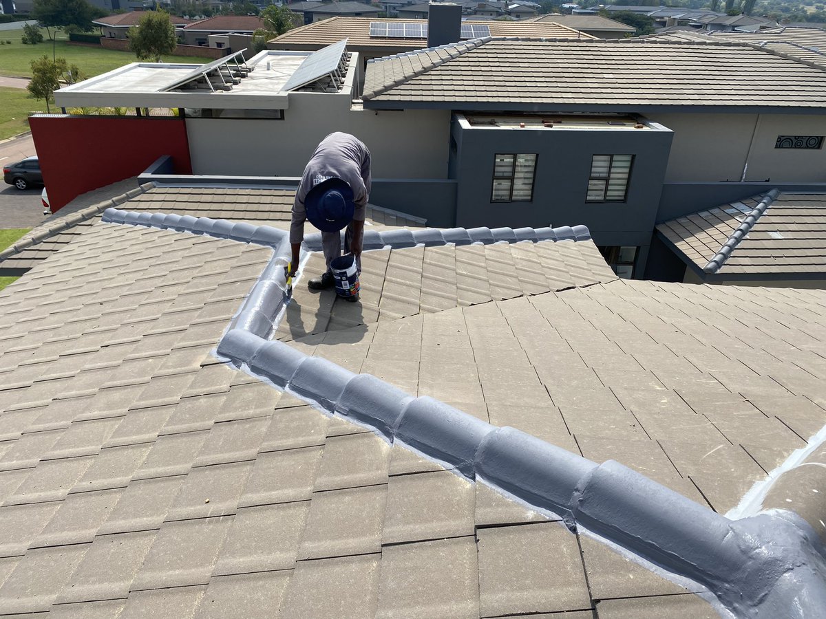SpecialityCo's tweet photo. Tiled Roof Waterproofing and Painting  done professionally in Pretoria and Centurion.

Dyer Residence in #Lombardy Estate #Pretoria 

Leaking Roof?

No More Drips💧No More Leaks 💦

Contact Us Today.

🌍 https://t.co/YIJyr3R7AQ
📧 info@waterproofmyroof.co.za
📞 074 348 6420 https://t.co/y7PI9ak9ku