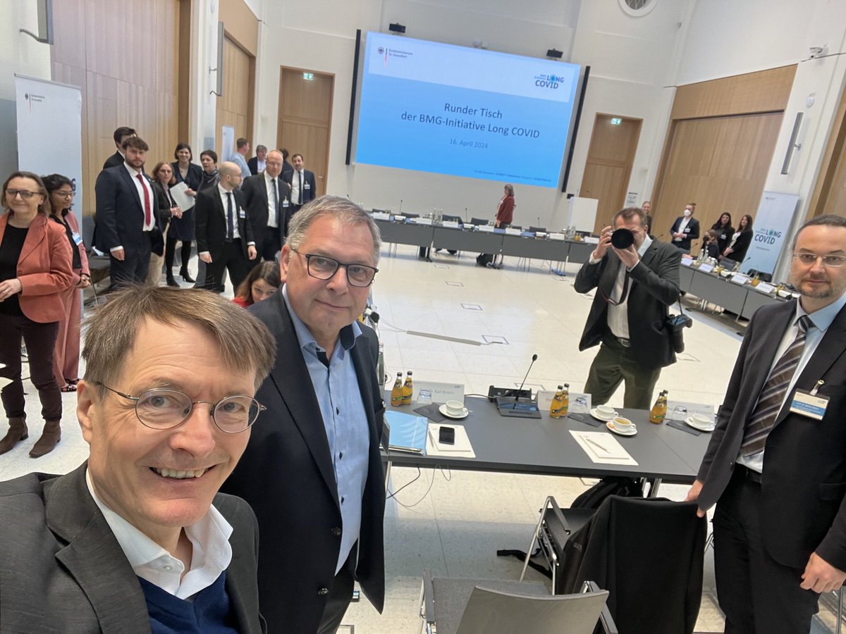 Karl_Lauterbach's tweet photo. Jetzt geht es los. 3. Runde Tisch #LongCovid: 81 Mio Fördergeld für Forschung @BMG_Bund, neue Richtlinie Therapie, Förderprogramm Kinder LC und Off-Label Medikamente. Es ist wichtig, insbesondere #MECFS zu erforschen. Eine Heilung fehlt, oft junge Frauen, die sehr leiden https://t.co/qHc8MHhis8
