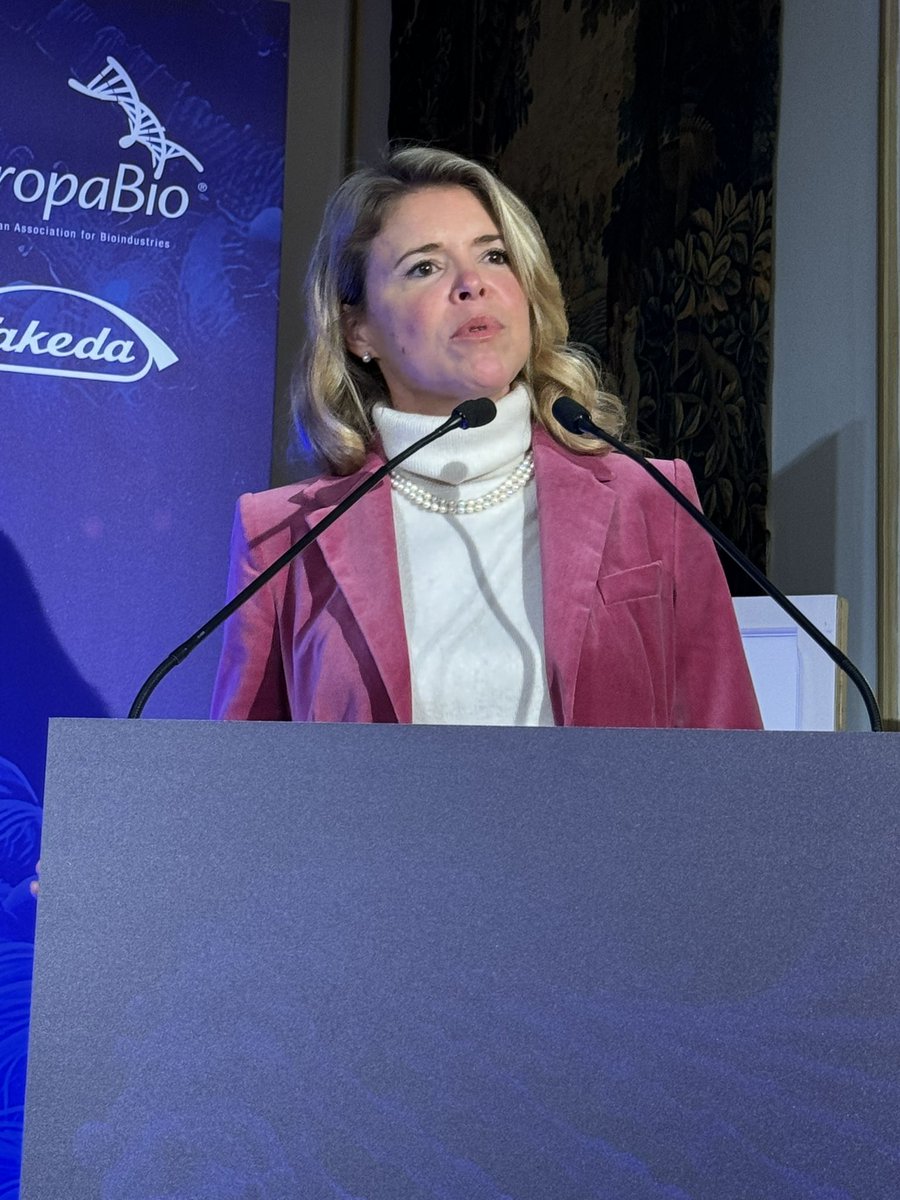 CarolineVen (@carolineven) on Twitter photo Innovatie willen bevorderen door de incentives af te bouwen, is niet de juiste weg, integendeel. <a href="/NathalieMoll/">Nathalie Moll</a> over de nieuwe Europese regelgeving voor farma #rarediseasesforum2024 Innovatie willen bevorderen door de incentives af te bouwen, is niet de juiste weg, integendeel. <a href="/NathalieMoll/">Nathalie Moll</a> over de nieuwe Europese regelgeving voor farma #rarediseasesforum2024